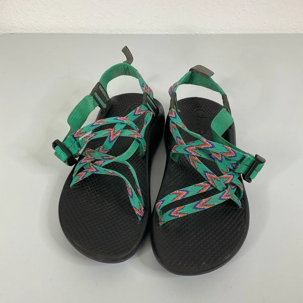 Chaco Strappy Sandals Youth‎ Size 3